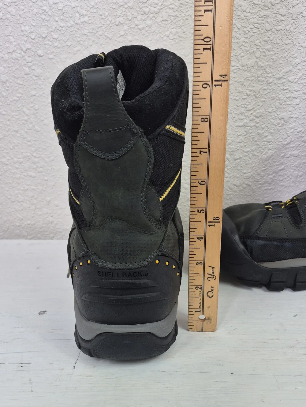Keen Men's Dry Summit Country Insulated Winter Boots Size 14 Black / Grey